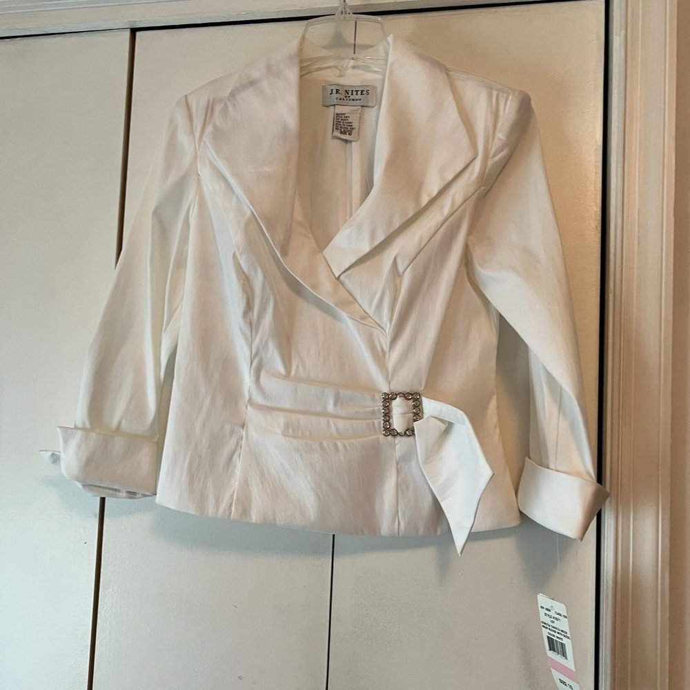 Caliendo - White Stretch Taffeta Mock Wrap Blouse w/Rhinestone Buckle - 10